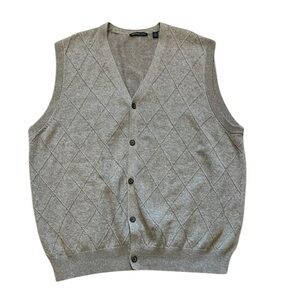 Van‎ Heusen Studio Gray Button-Up Knit Vest
